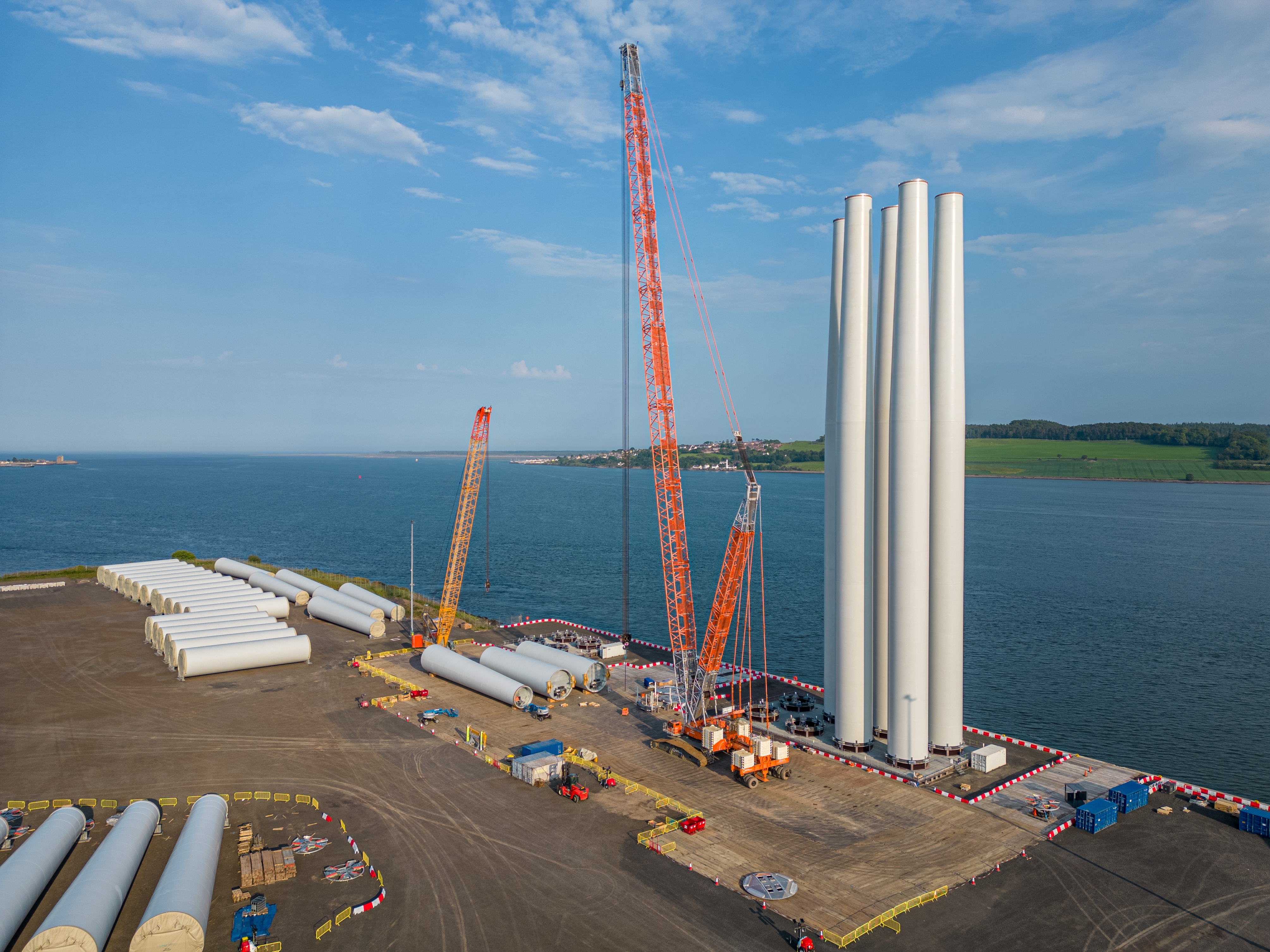 Global Wind Projects Commences Delivery of 54 Turbine Towers for NnG Wind Farm After Winning First Offshore Pre-assembly Contract